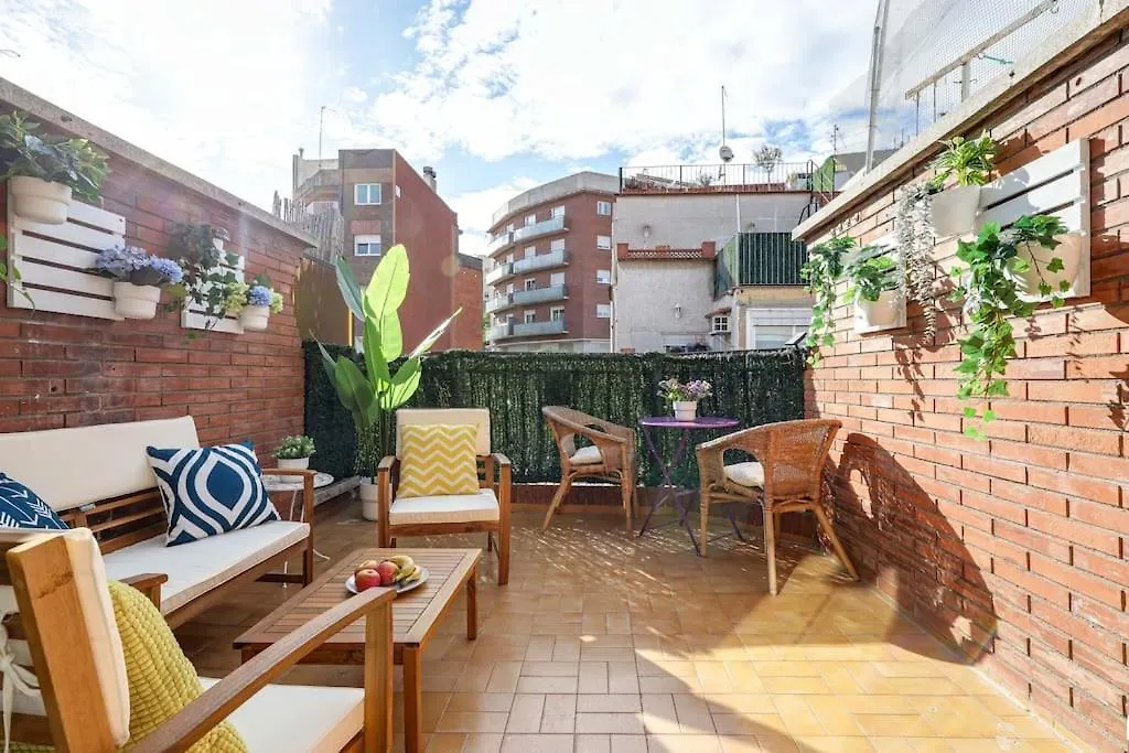 Apartment Penthouse With Big Terrace, Quiet Area, 1 Bedroom Barcelona