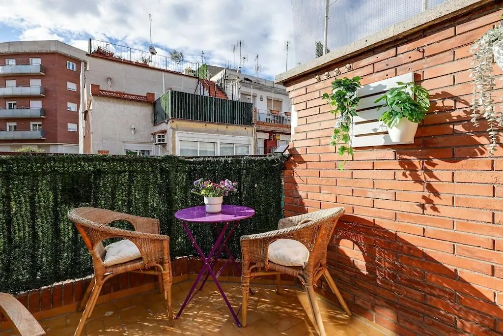 Penthouse With Big Terrace, Quiet Area, 1 Bedroom Barcelona Apartment